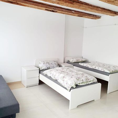 Nice And Bright Flat In Pankow برلين المظهر الخارجي الصورة